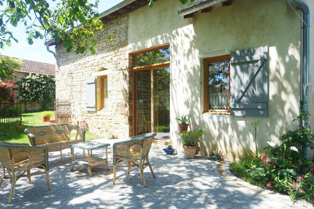 Gite Des Quatre Chemins La Vineuse Εξωτερικό φωτογραφία
